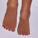 Non Standing Feet ¥0
